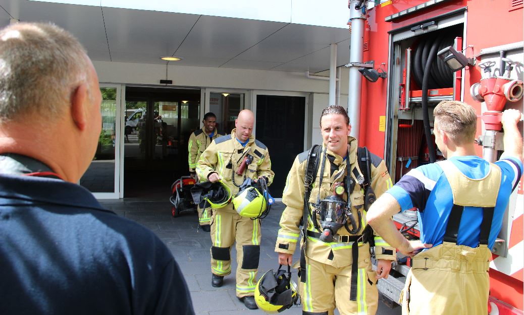 Nieuwe ‘schone’ uitrukkleding Rijswijkse Brandweer