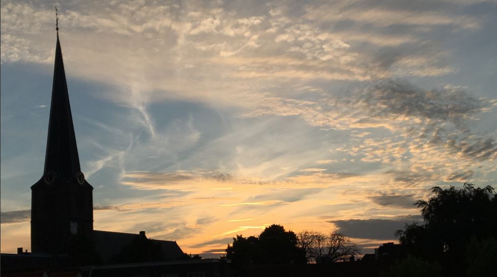 Net voor de zon opkomt in Rijswijk