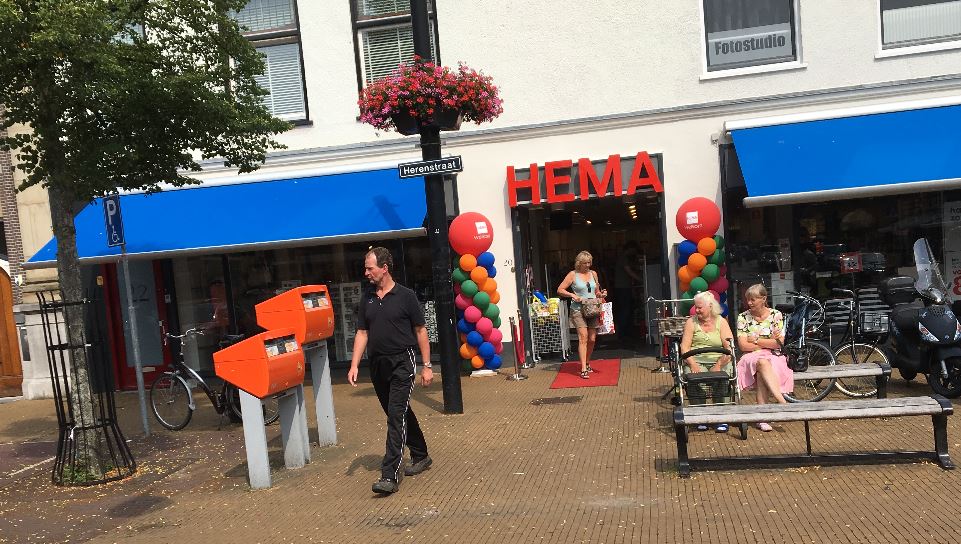 HEMA Herenstraat officieel geopend