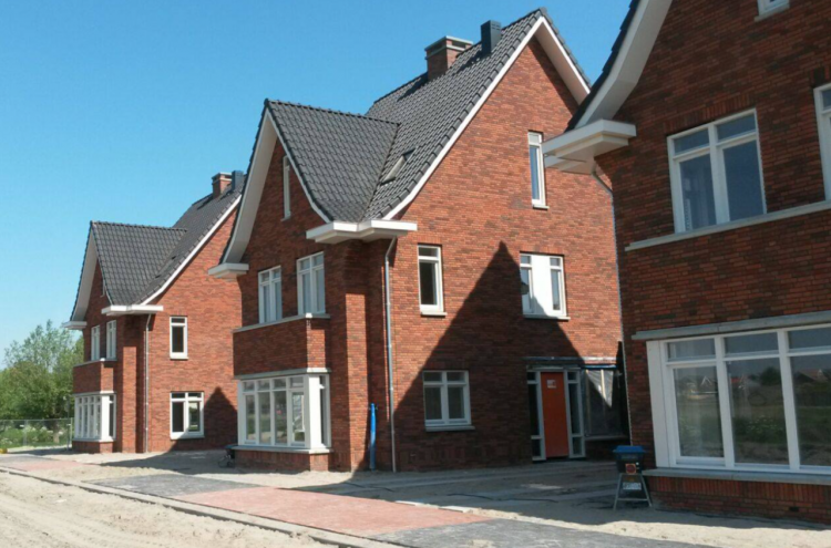 Parkeerverbod en 30KM zone Laan van Klapwijk