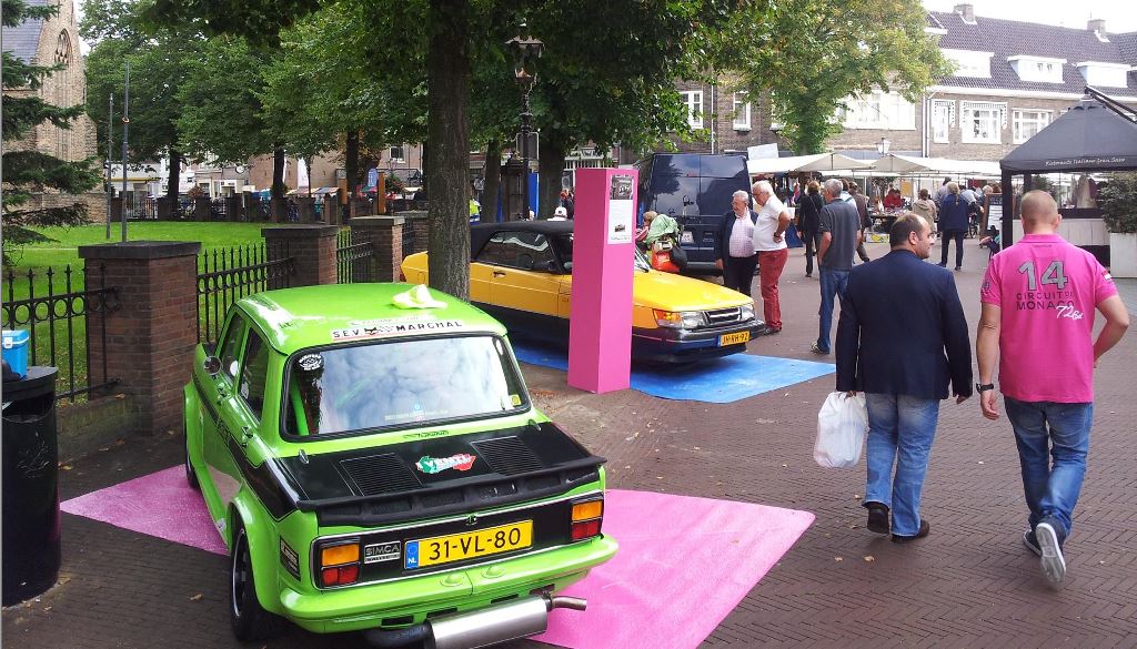 Oldtimershow in Oud Rijswijk