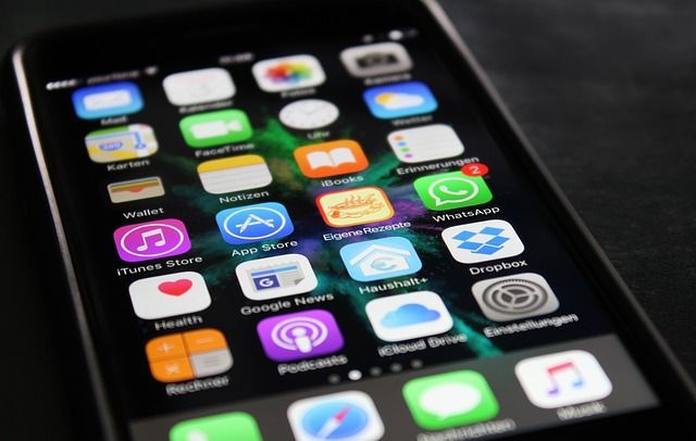 Proef met BuurtWhatsAppgroepen