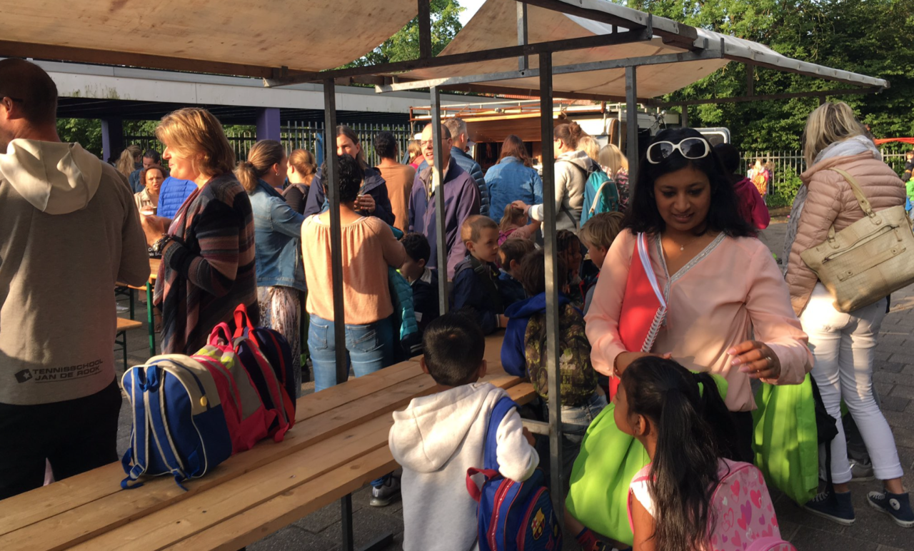 Kindcentrum Regenboog start schooljaar met koffie