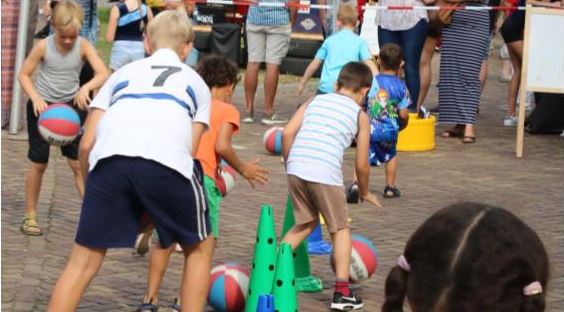 Gratis basketbal clinics op Strandwalfestival