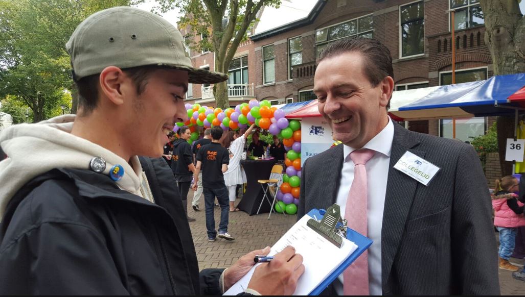 Gemeente verhuist – tijdelijk- naar Strandwalfestival