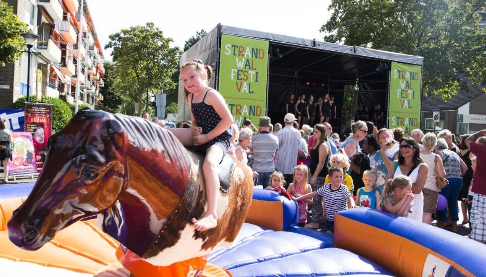 Strandwalmarkt helemaal vol geboekt