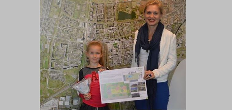 Emma Hermans bij wethouder Marloes Borsboom
