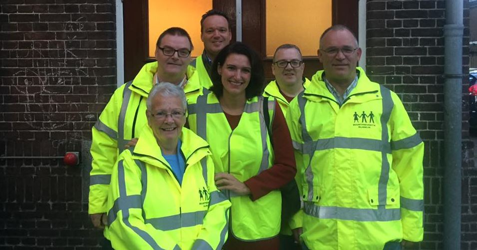 Wethouder Nicole Dierdorp loopt mee op surveillance