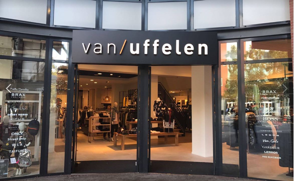 Van Uffelen in De Bogaard is weer open met meer winkelruimte