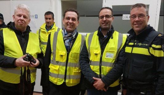 Burgemeester surveilleert in Steenvoorde-Zuid