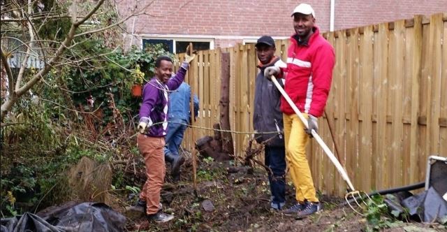 Rijswijkse AZC-bezoekers gaan vrijwilligerswerk doen