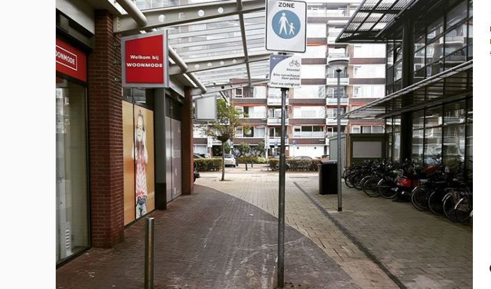 Bord in De Bogaard staat gedraaid