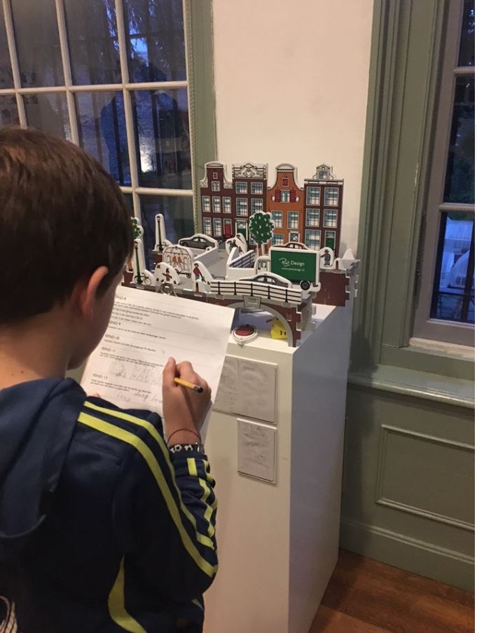 Bad-eenden speurtocht in Rijswijks Museum