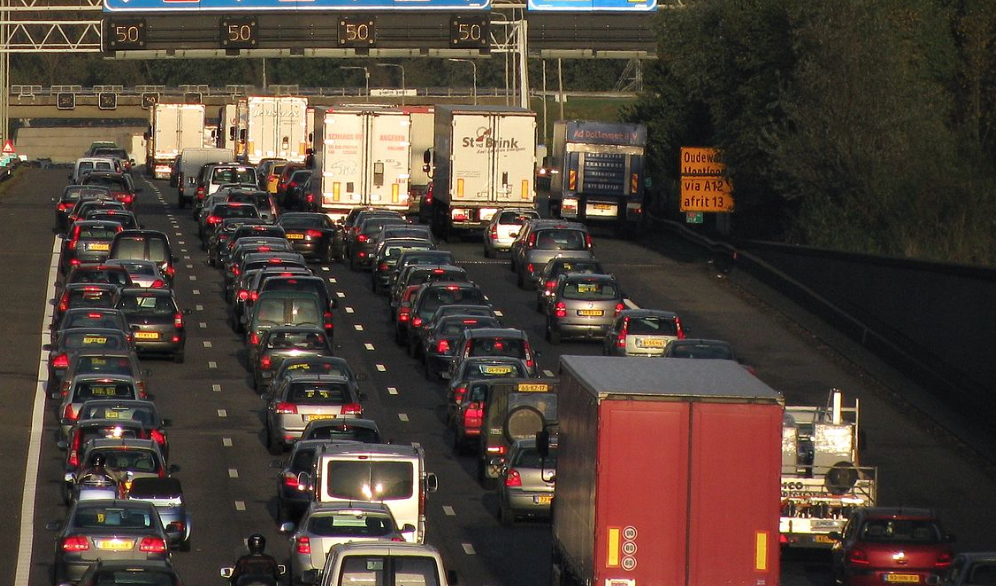 Chaos op A12 bij Nootdorp na ongeluk