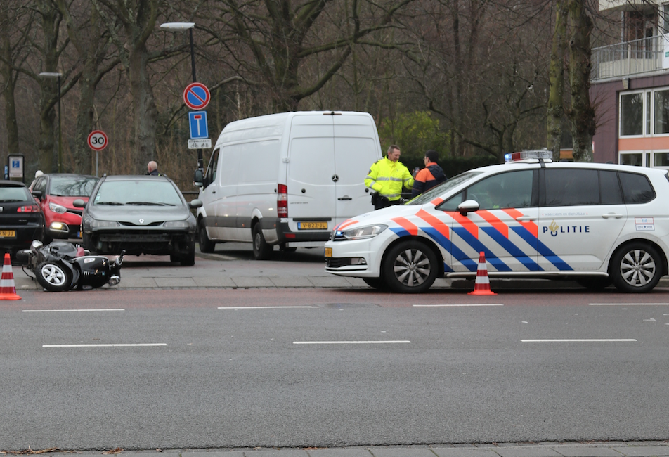 Scooter aangereden op Huis te Landelaan