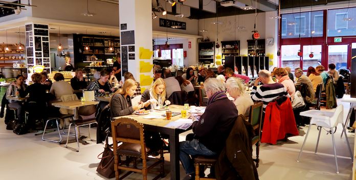 Huis van de Stad krijgt gezellig ontmoetings-café