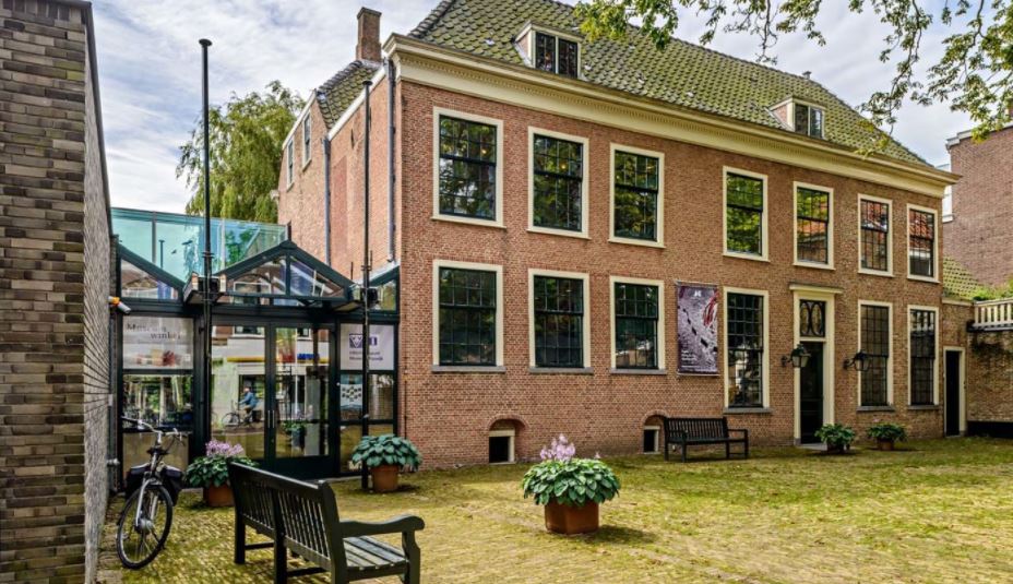 Kunstveilingen welkome uitbreiding voor Museum Rijswijk
