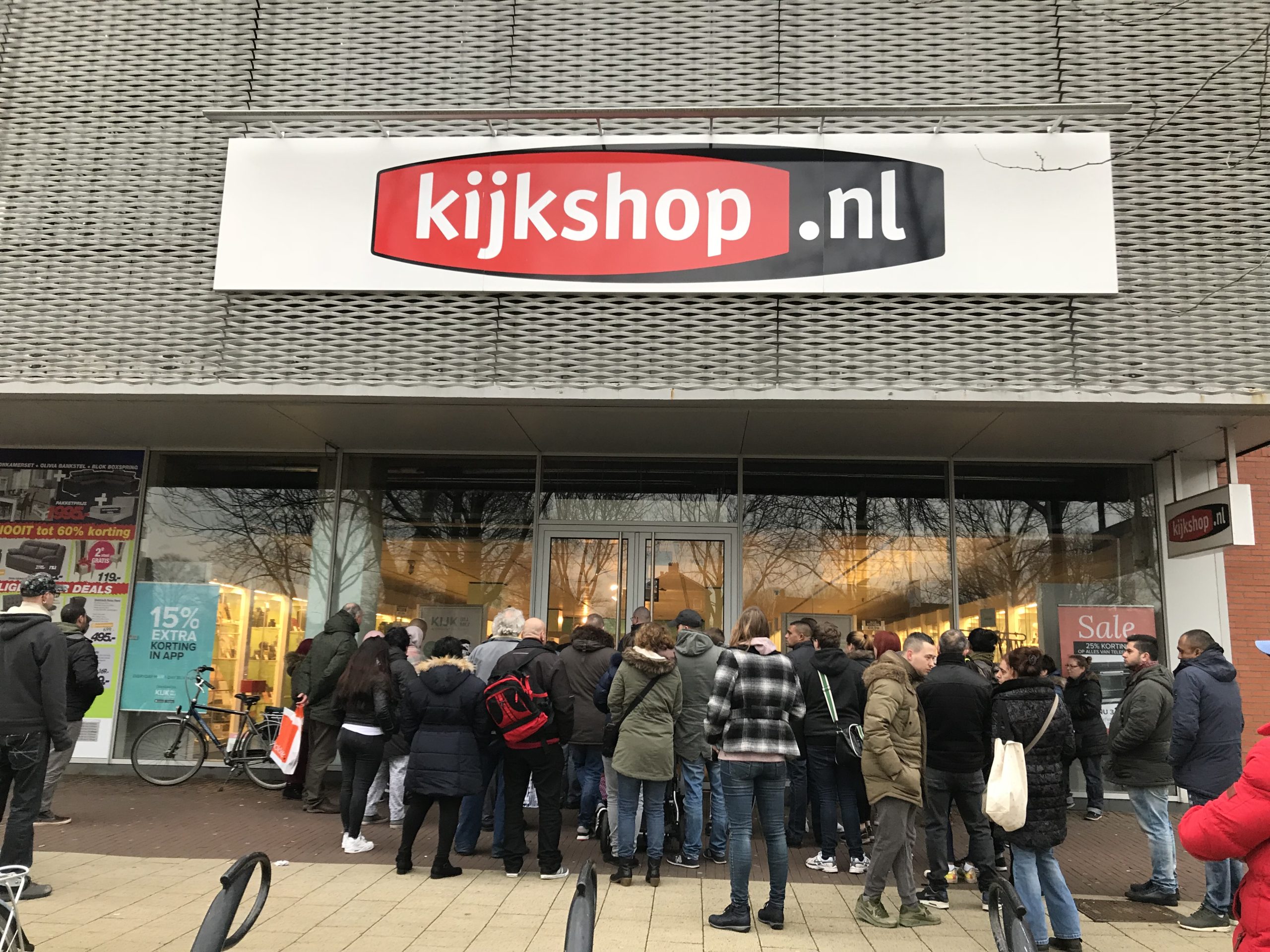 VIDEO: Executieverkoop Kijkshop Rijswijk