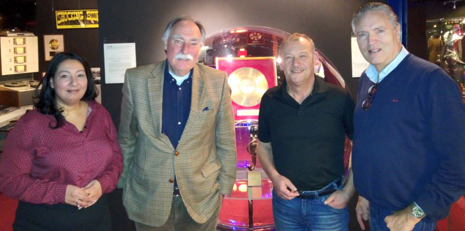 Raadsleden bezoeken Rock Art Museum