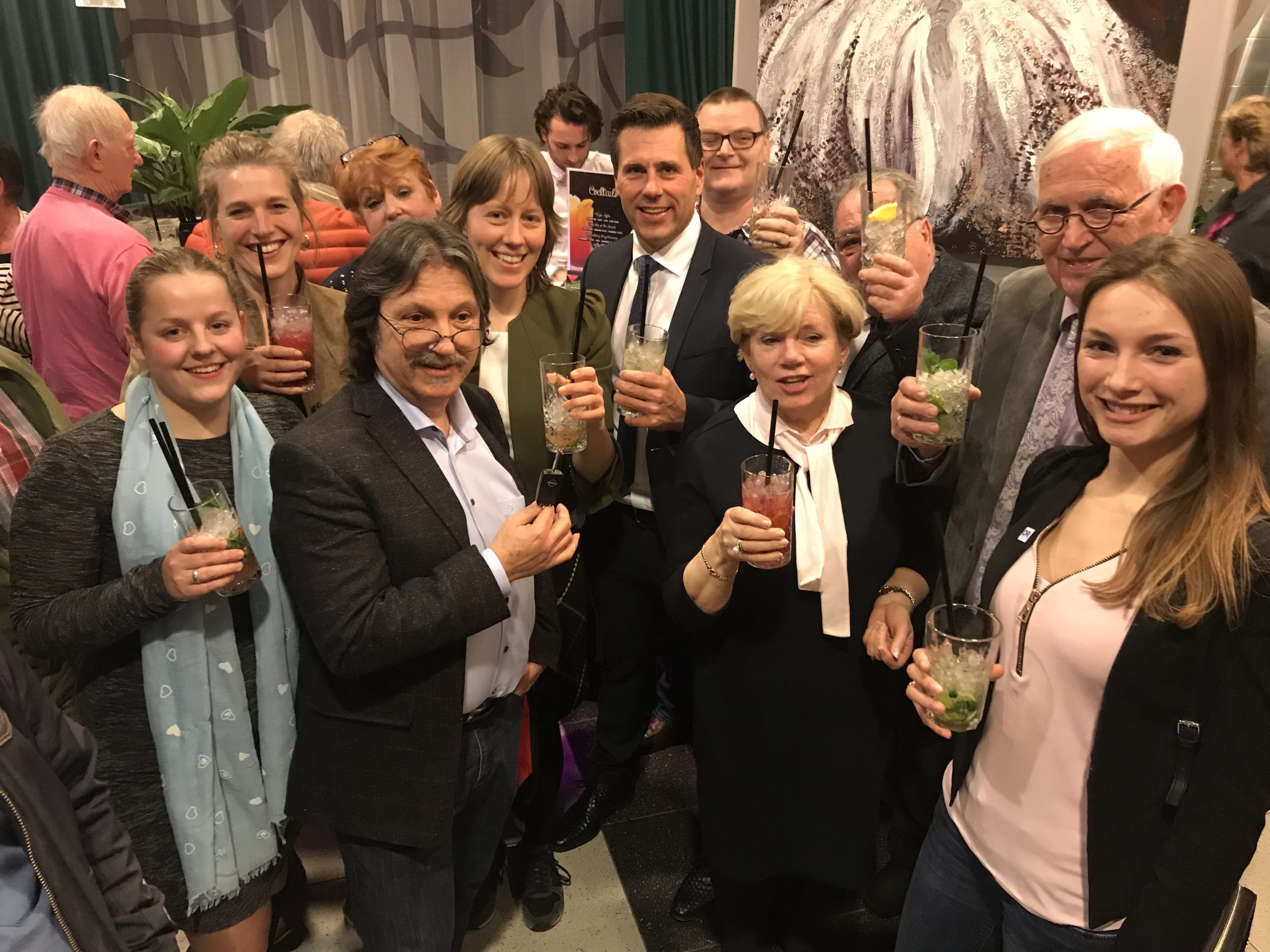 VIDEOSNACK: Raad neemt afscheid met alcoholvrije cocktails