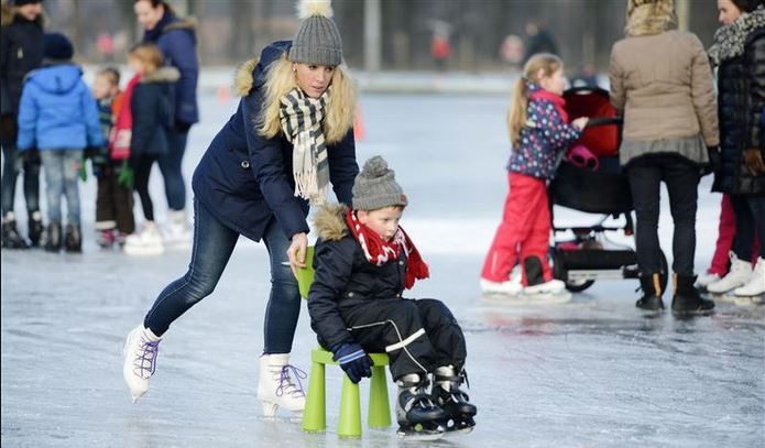 Ijsbaan Rijswijk is open
