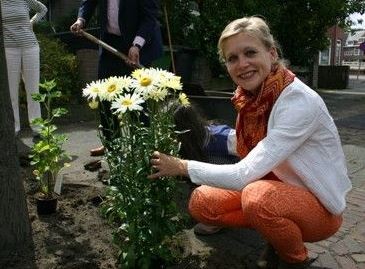 De Strijp krijgt 300 plantje voor boomspiegels