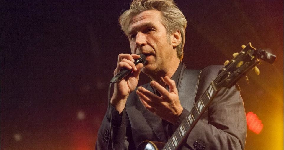 Frank Boeijen in Rijswijkse Schouwburg met zijn Theatertour