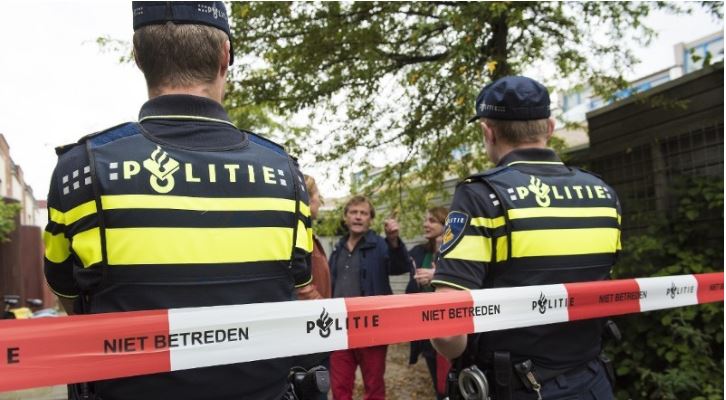 Pakkettenbezorger overvallen en berooft in Treubstraat