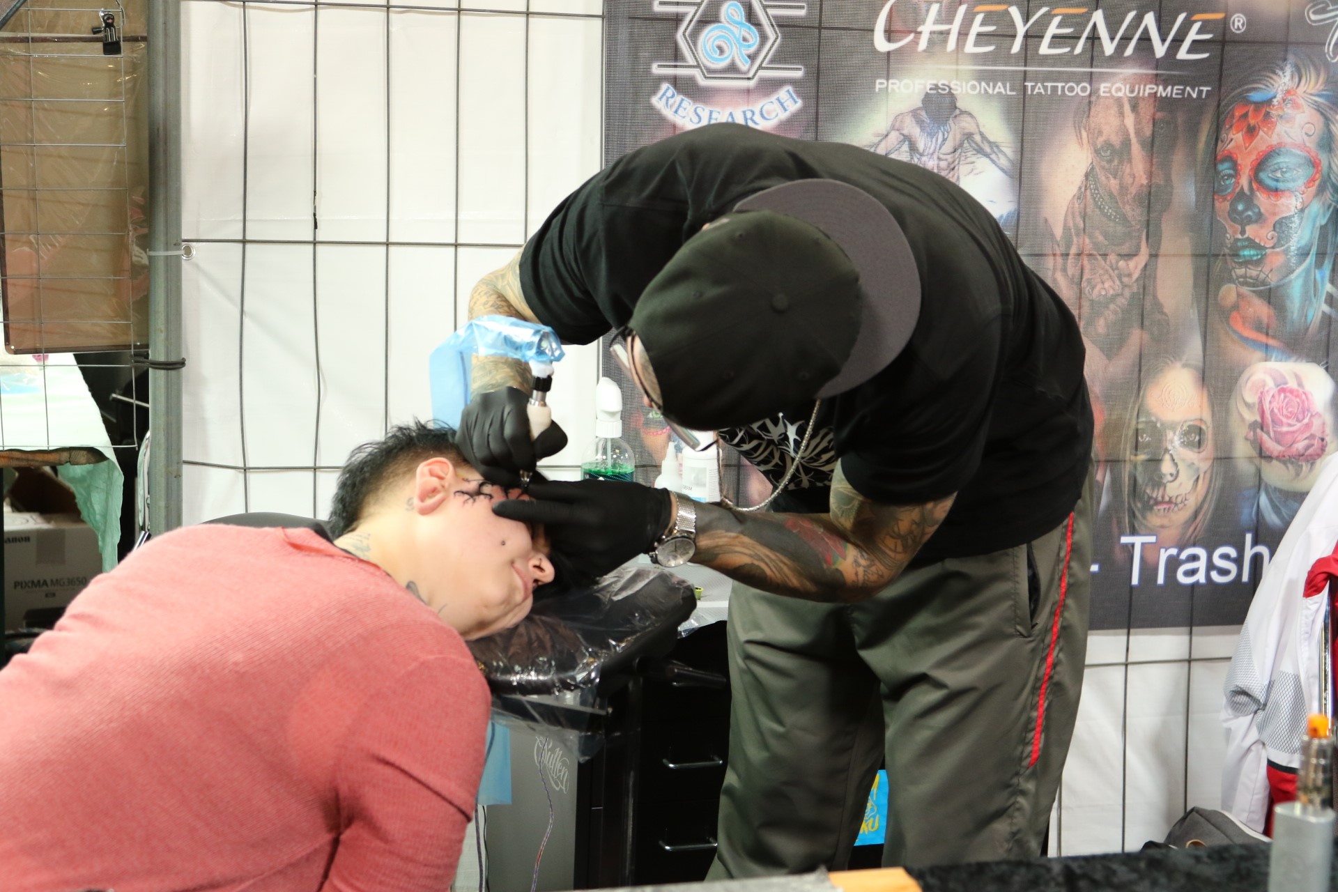 VIDEO: 200 tattoo-artiesten in Broodfabriek