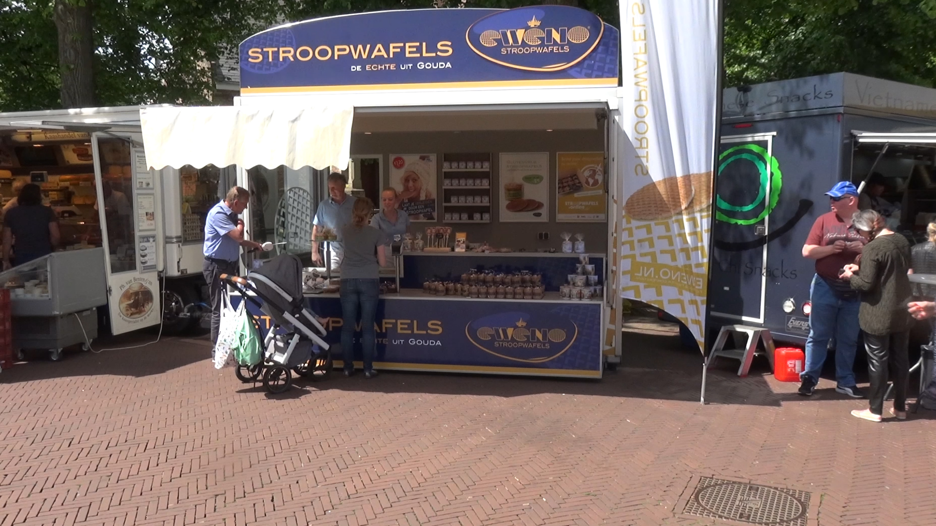 VIDEO: Goudse stroopwafels al 50 jaar op Rijswijkse markt