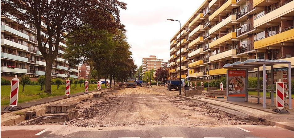 Asfalt is er uit op de Wethouder Brederodelaan
