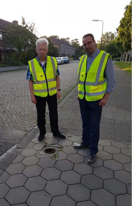 Afgebroken paaltje Albert Schweitzerlaan