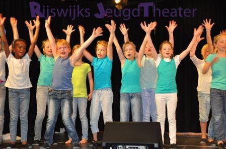 Open les bij Rijswijks Jeugdtheater met zingen, dansen en acteren