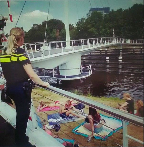 Brugspringen gevaarlijk en kost € 140