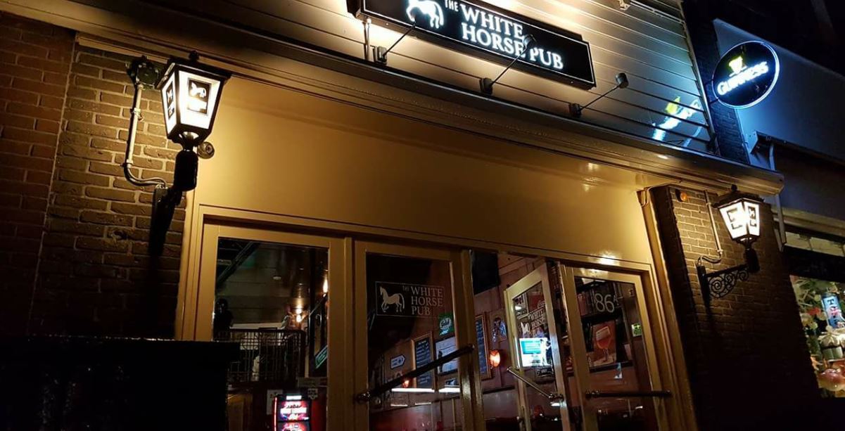 Jimmy Ellis haertbreaker bij The White Horse Pub
