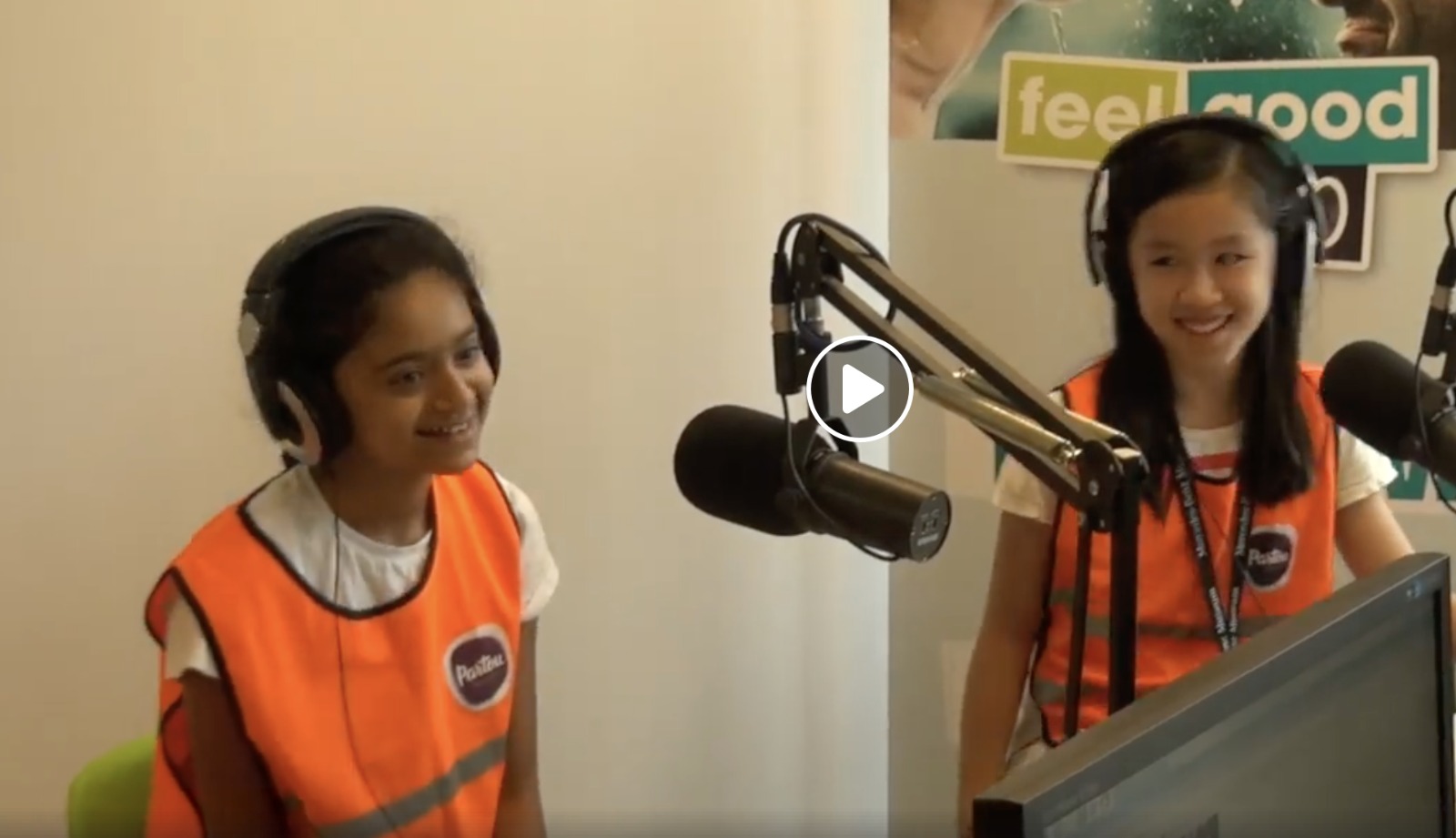 VIDEO: Kindjes BSO Partou op visite bij de radio