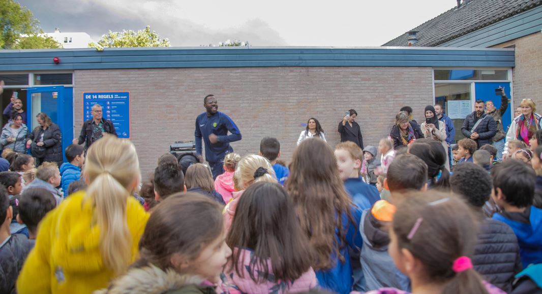 Kids van Het Kristal openen Happy Fit Week