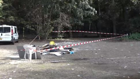 Röntgenfoto’s gedumpt op parkeerplaats Rijswijkse Lange Kleiweg