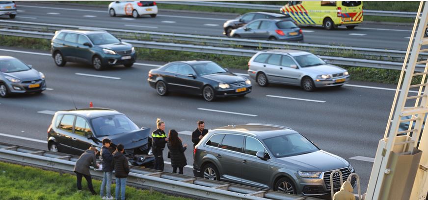 Verkeershinder door ongeval op de A4 Rijswijk