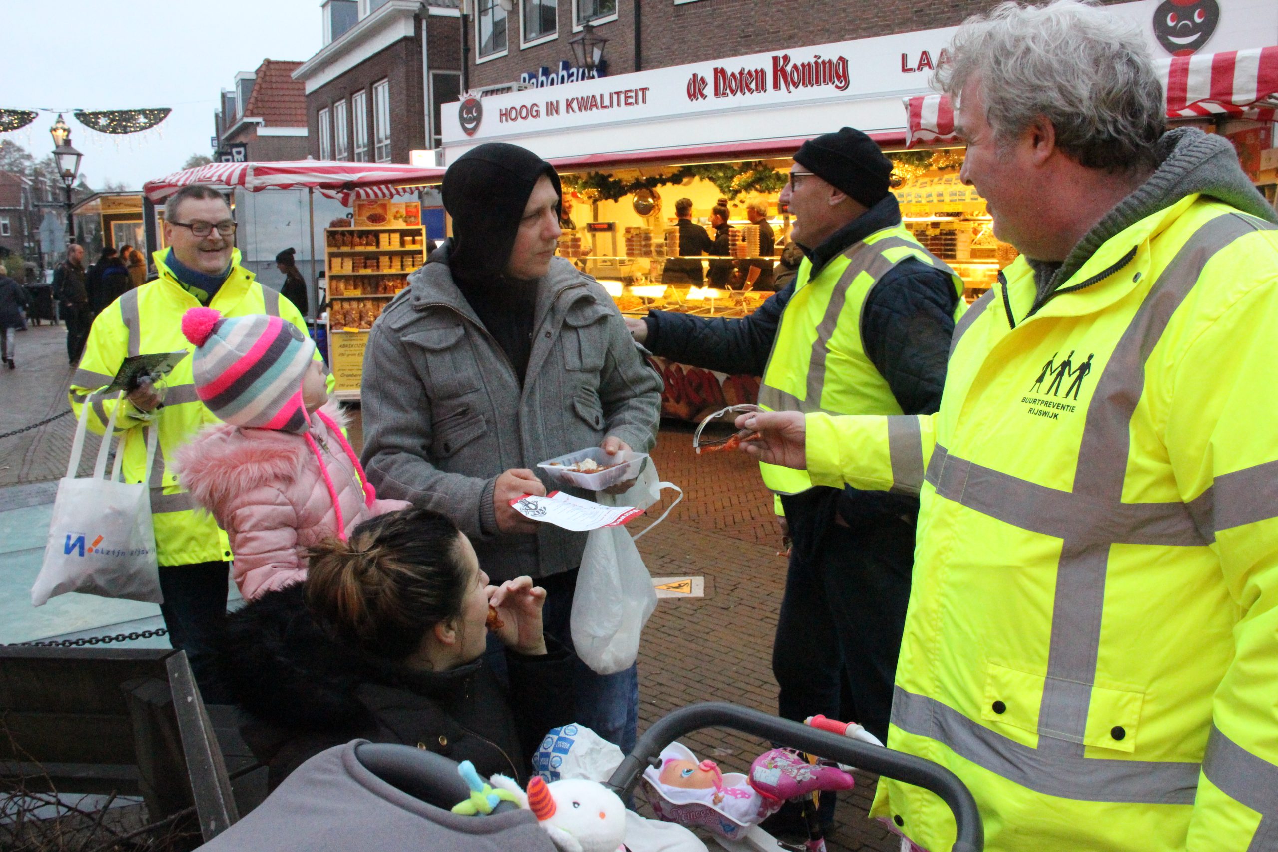 Veel belangstelling voor de vuurwerkbrillen
