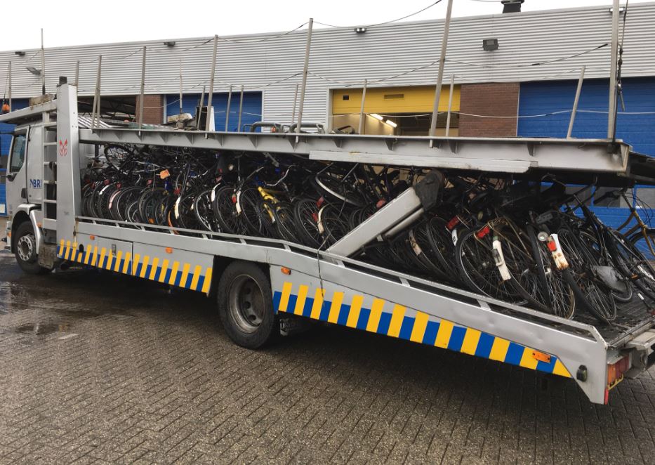 Handhaving voert Rijswijkse wrakken af
