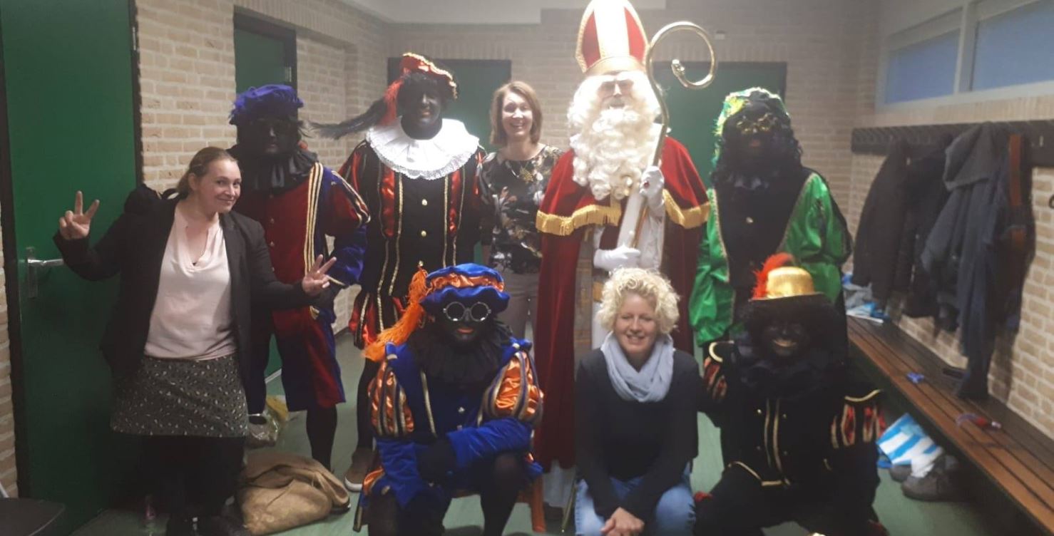 Sinterklaas op Petrusschool met surprises