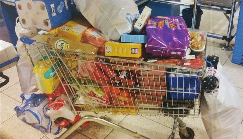 Stelen in de winkel voor de bingo ?