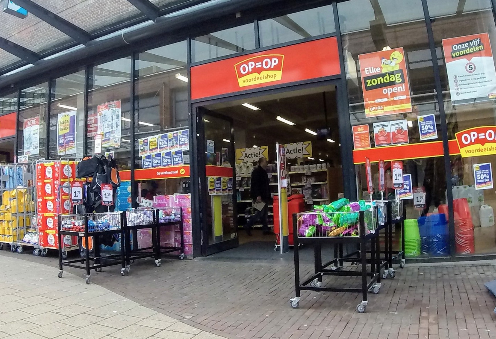 Op=Op Voordeelshop in de Bogaard failliet