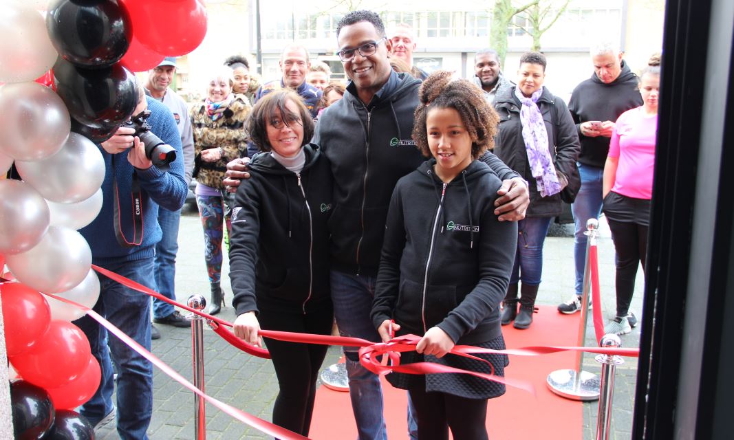 Personal coach Giovanny Thomson opent fitness-studio  