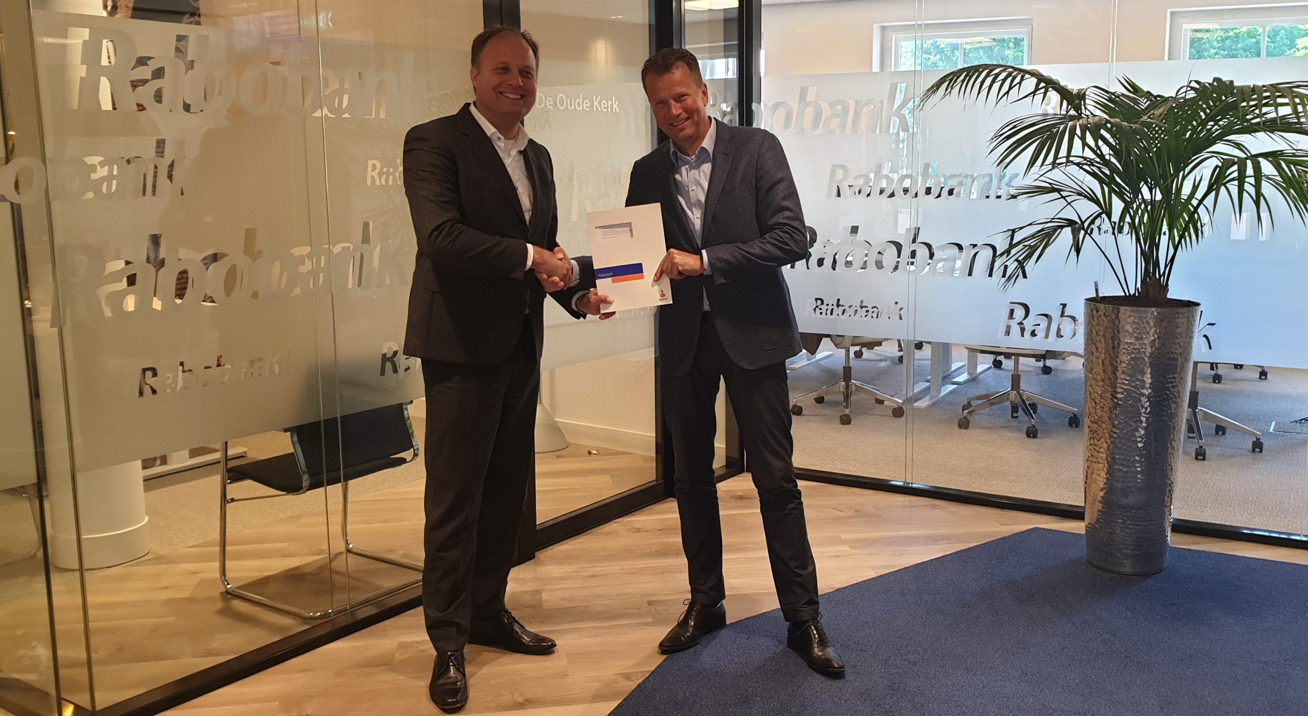 Rabobank blijft hoofdsponsor van Strandwalfestival Rabobank blijft hoofdsponsor van Strandwalfestival