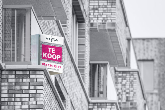 Vestia zet ruim 10.000 woningen te koop voor collega-corporaties