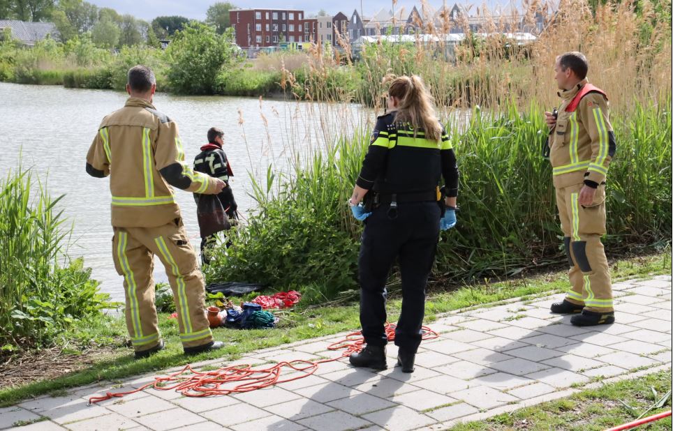 Grote zoektocht naar eigenaar gevonden kleding