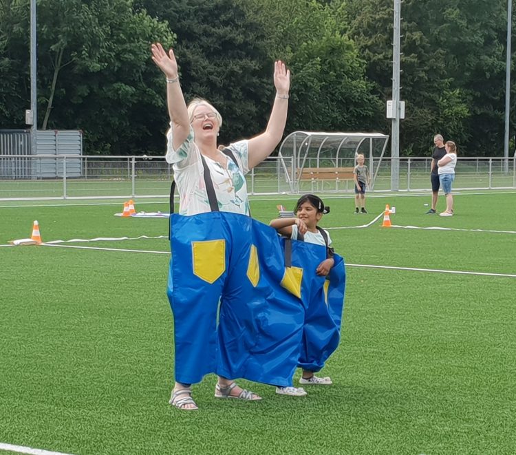 Jong Perspectief sport erop los met maatjes en mentoren