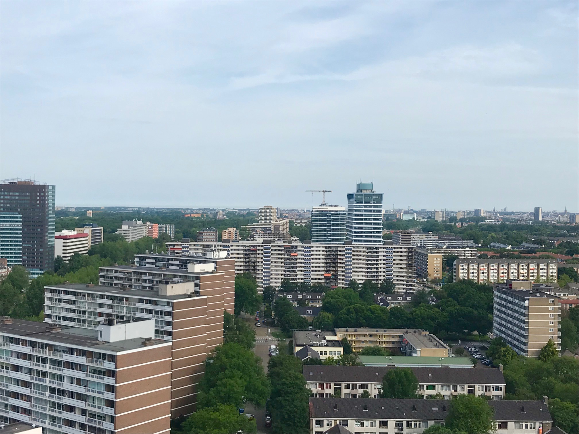 [FOTO] Uitzicht over Rijswijk op een zonnige dag